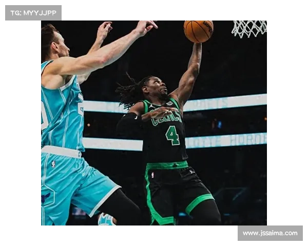 NBA季前赛:欧文、海沃德复出 绿凯遭黄蜂逆转 NBA季前赛:欧文、海沃德复出 绿凯遭黄蜂逆转