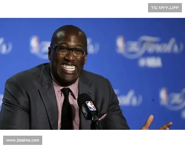 NBA将在下赛季允许教练穿着球队品牌运动服执教 而非必须穿着西服